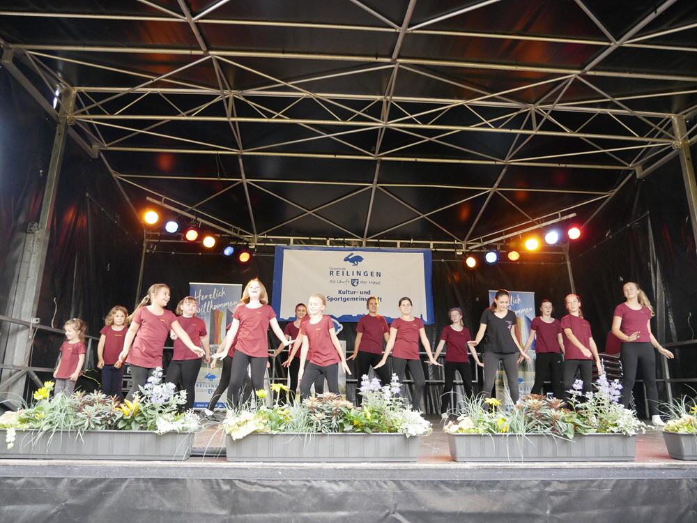 2024_25 Strassenfest-01